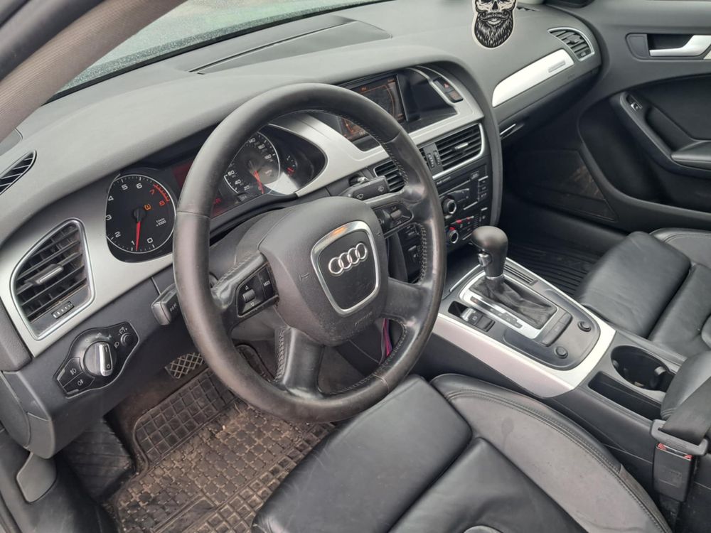 Sprzedam Audi A4 2.0 benzynka Automat Quattro