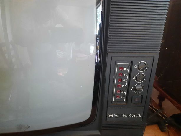 Старі телевізори безкоштовно