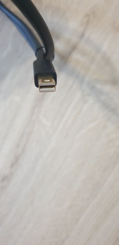 HDMI mini HDMI Mcbook