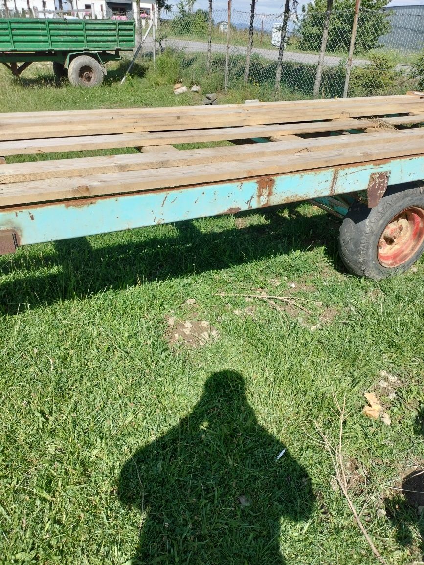 Sprzedam Jaowki oddo dalszego chow oraz sprzęt rolniczy