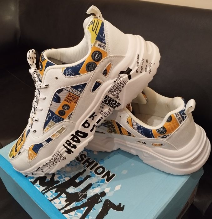 Кроссовки, стелька  29,2 см