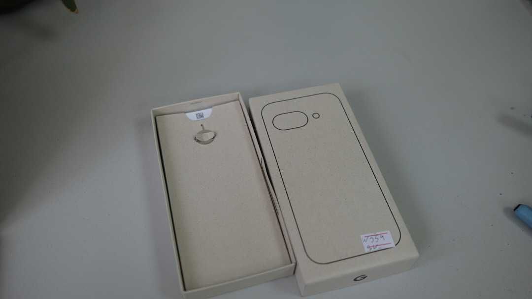 Google Pixel 9a 8/128GB (Obsidian) New open Box