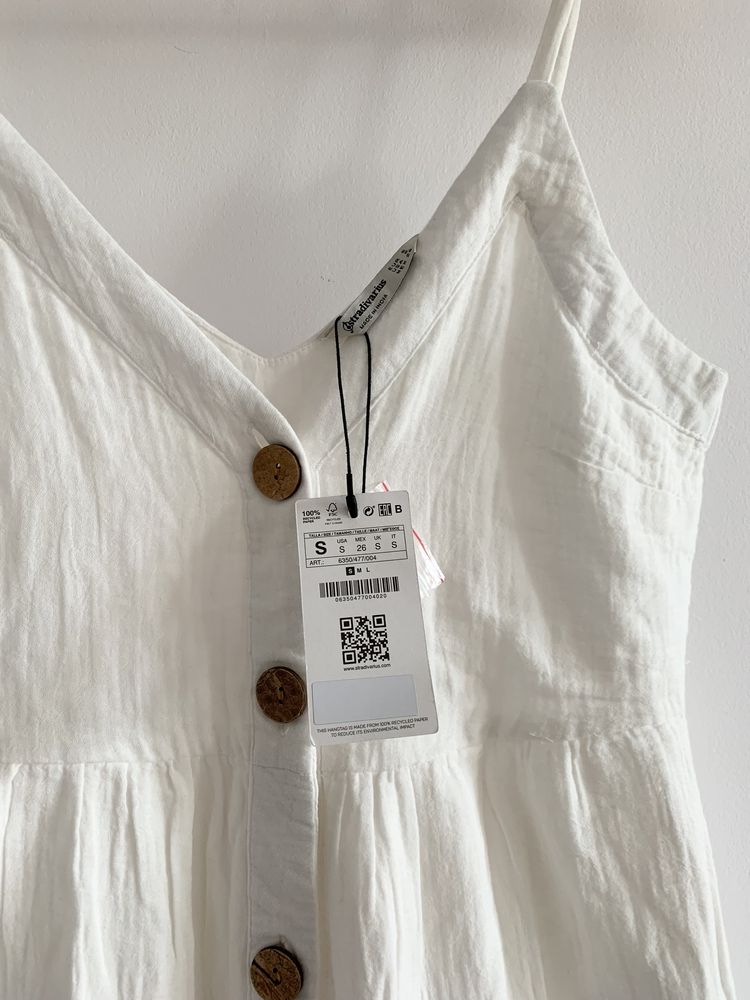 Sukienka biała guziki midi maxi letnia summer Stradivarius
