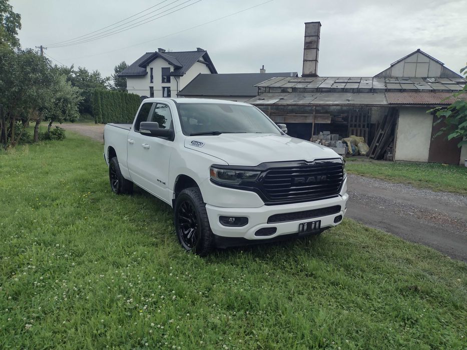 2022 RAM 1500 5.7 Hemi 4x4 Niski przebieg!! Vat 23
