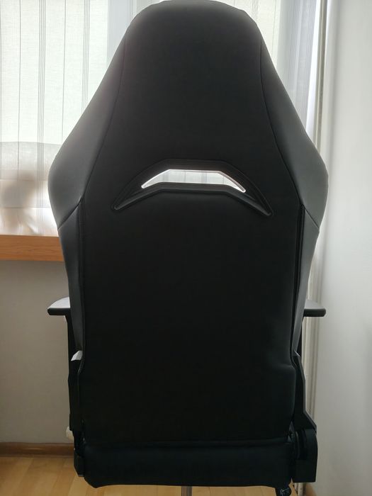 Krzesło obrotowe / fotel gamingowy