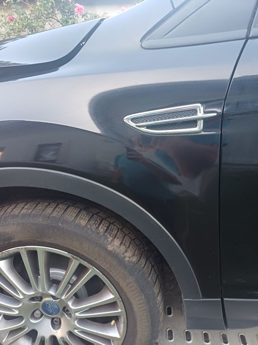 Błotnik prawy lub lewy Ford Kuga Mk 2 kolor FD