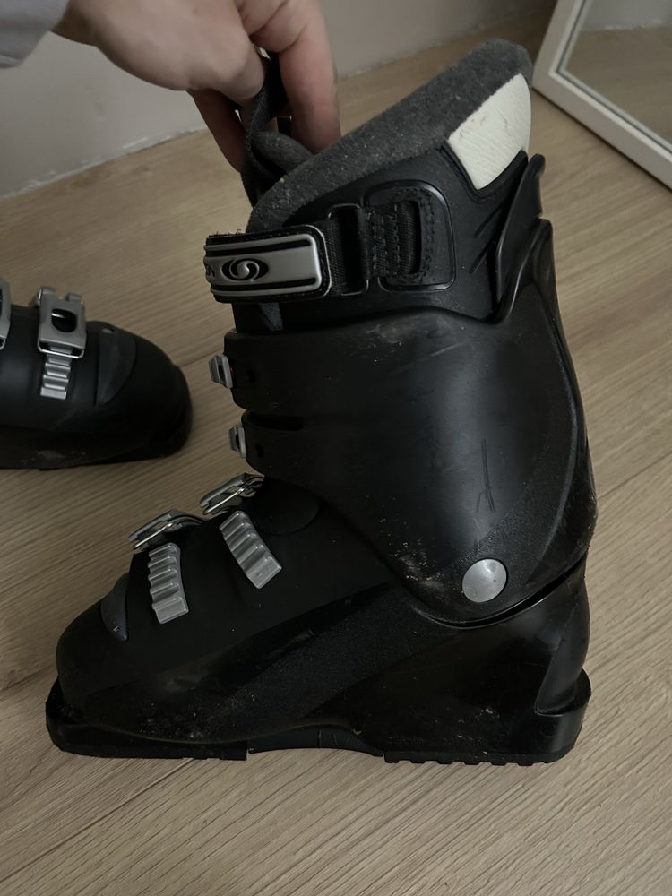 Buty narciarskie Salomon 37 1/3 23,5 cm damskie thermo fit