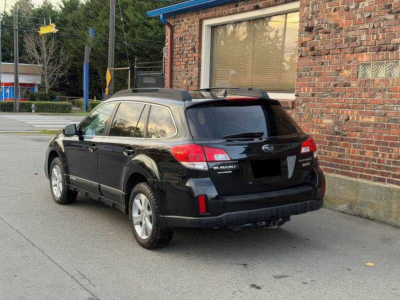 2013 Subaru Outback 2.5i Limited