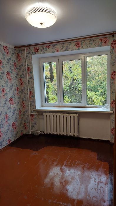 Молодіжний комунальна квартира 2-на