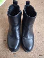 Buty wiosenne jesienne rozmiar 37 Clara Barson CCC