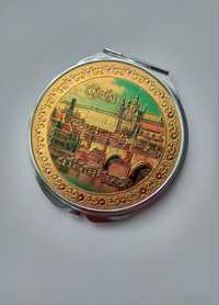 Косметическое  карманное зеркальце с гравировкой  Praga