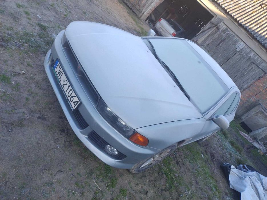 Sprzedam auto Mitsubishi Galant XIII 2.0 1999r cena do negocjacji