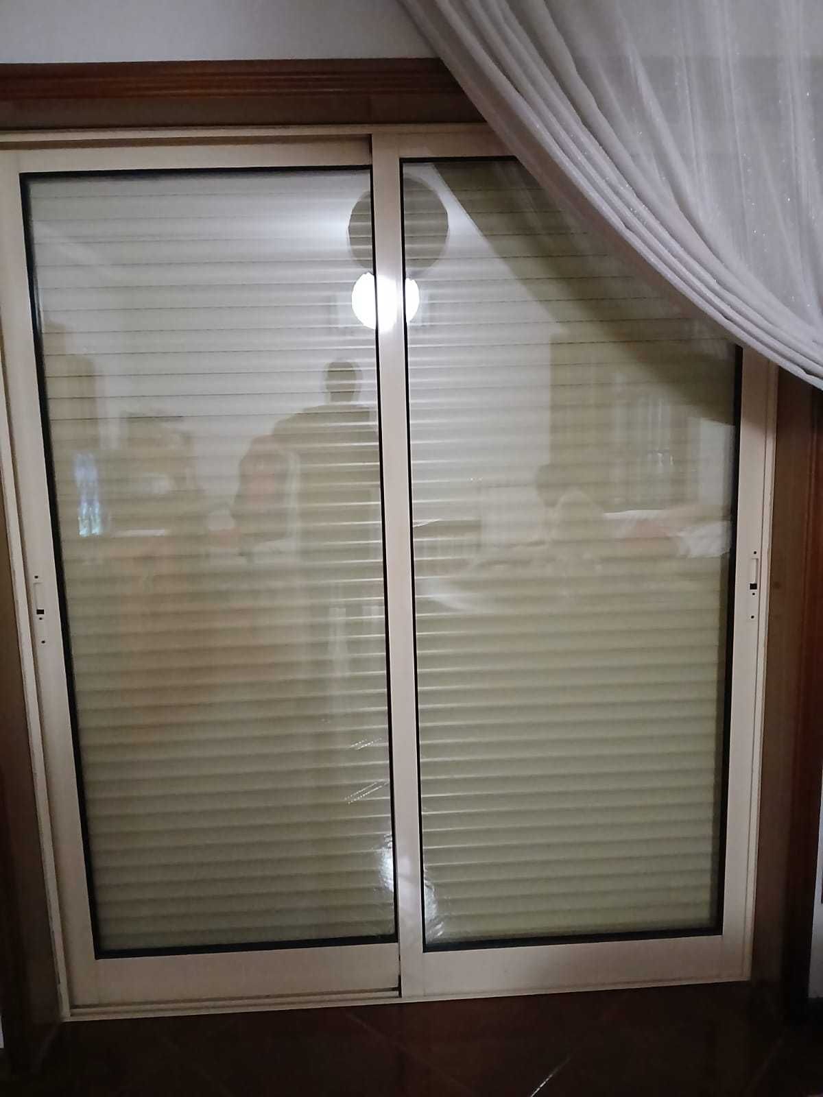 Conjunto de janelas casa