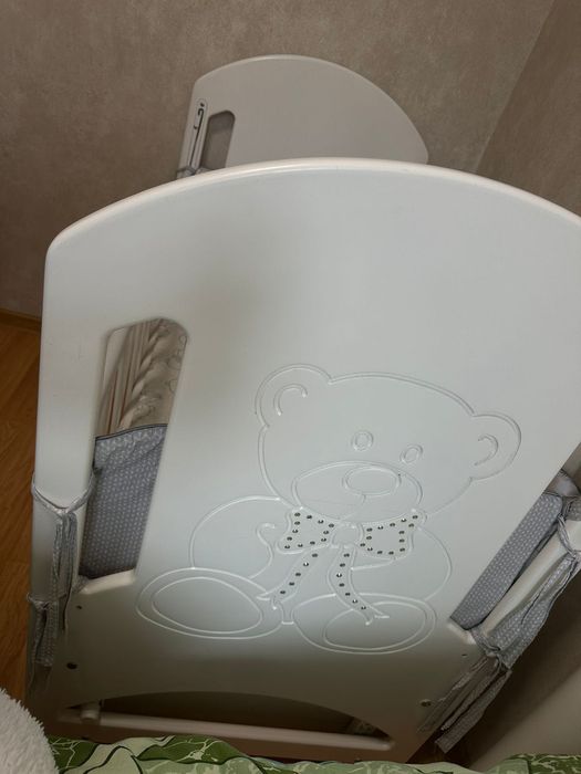 Кроватка дитяча з комодом