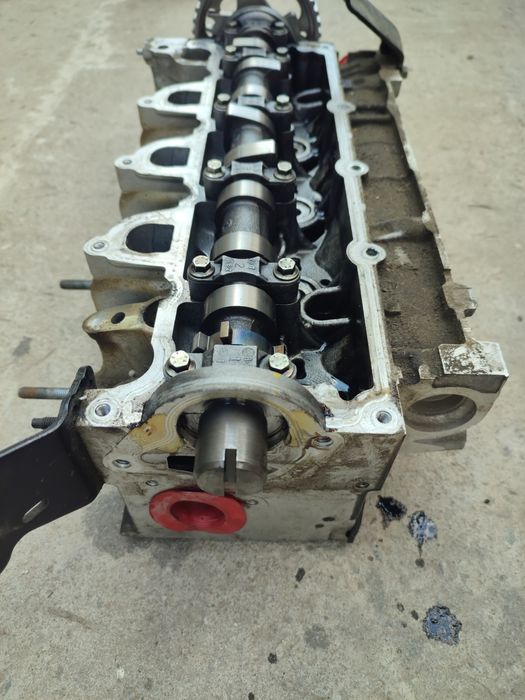 Продам головку двигателя на renault k9k 1.5 дизель