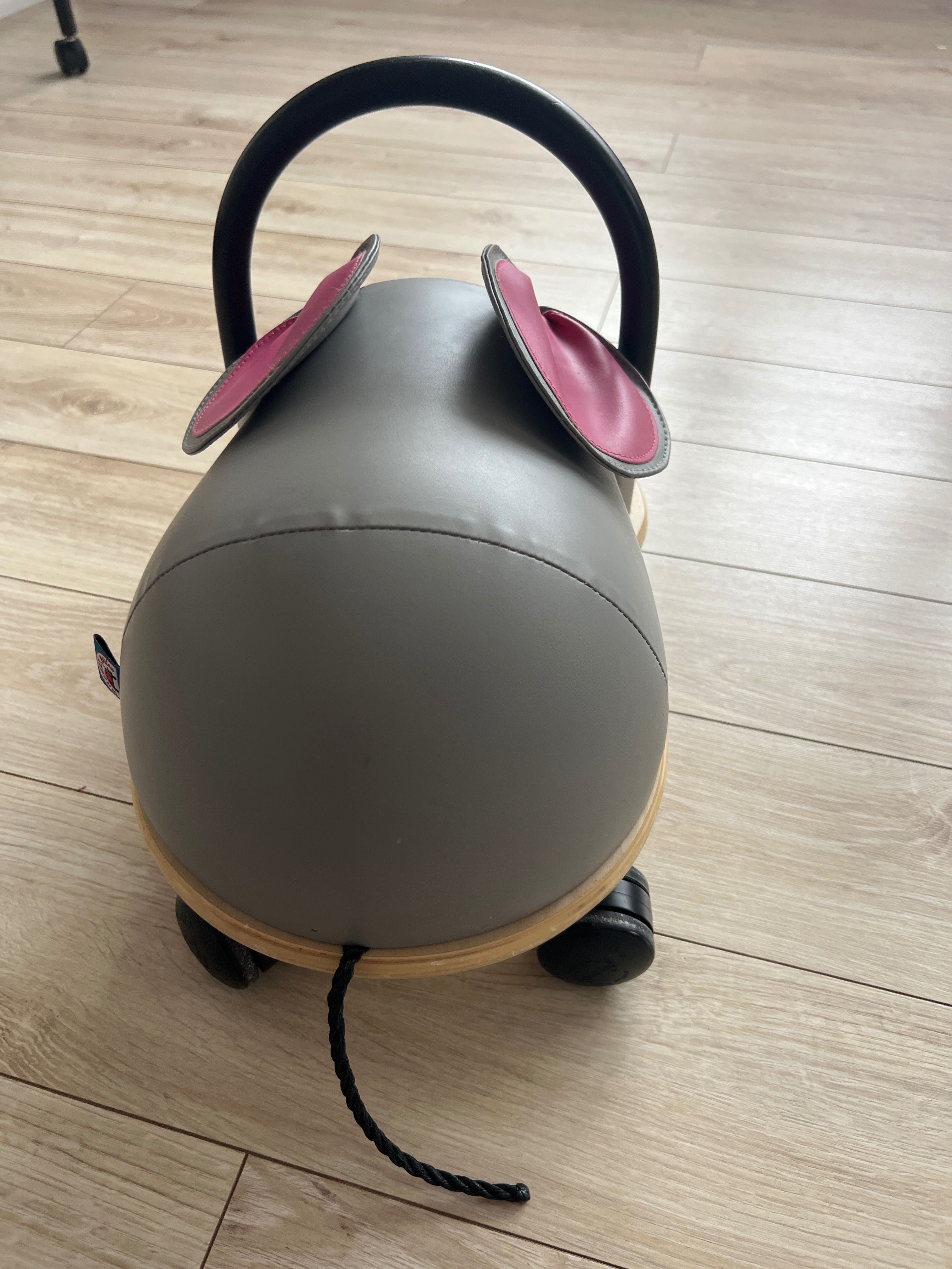 Jeździk Wheely Bug Myszka na kółkach