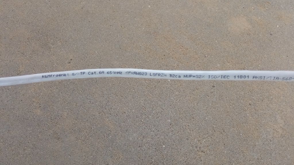 Przewody internetowe/ethernetowy (skrętki) cat 5e i 6A