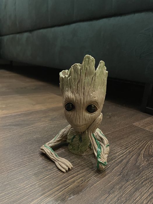 I am GROOT doniczka