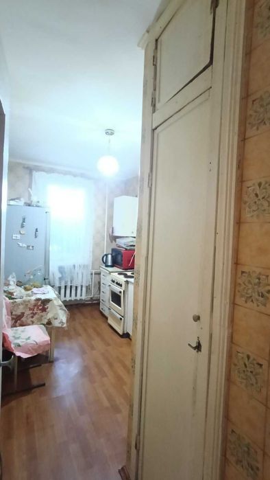 1 ком. в центре Таирова. ул. Глушко. "Панорама"