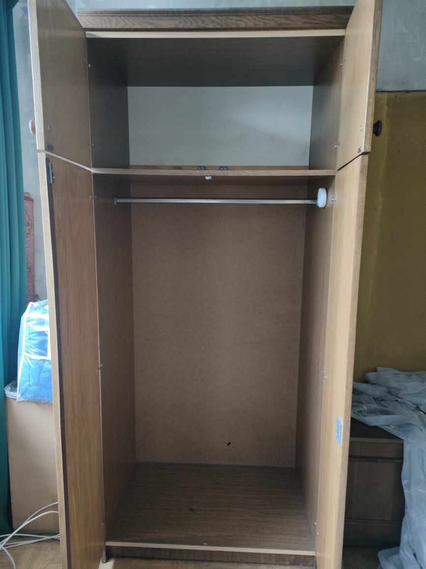 Szafa za darmo 90x60x210