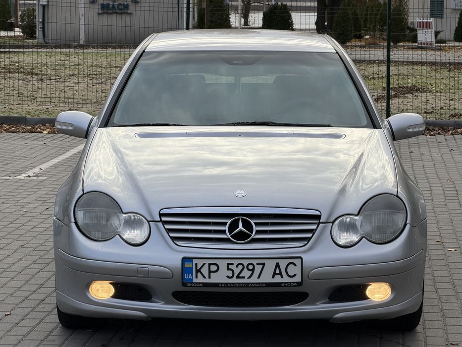 Mercedes-Benz C-Class 2001