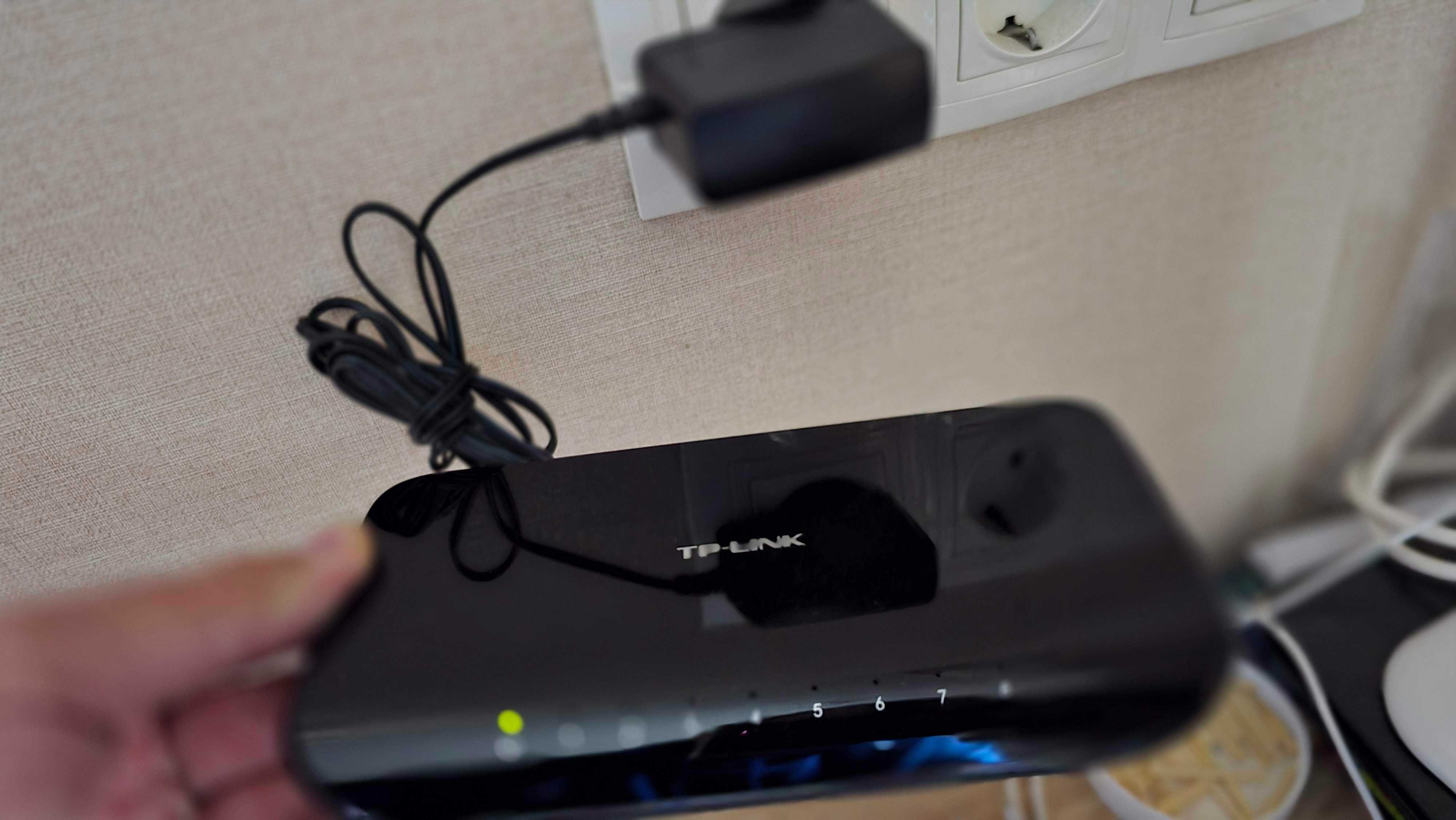 Комутатор мережевий TP-Link TL-SG1008D
