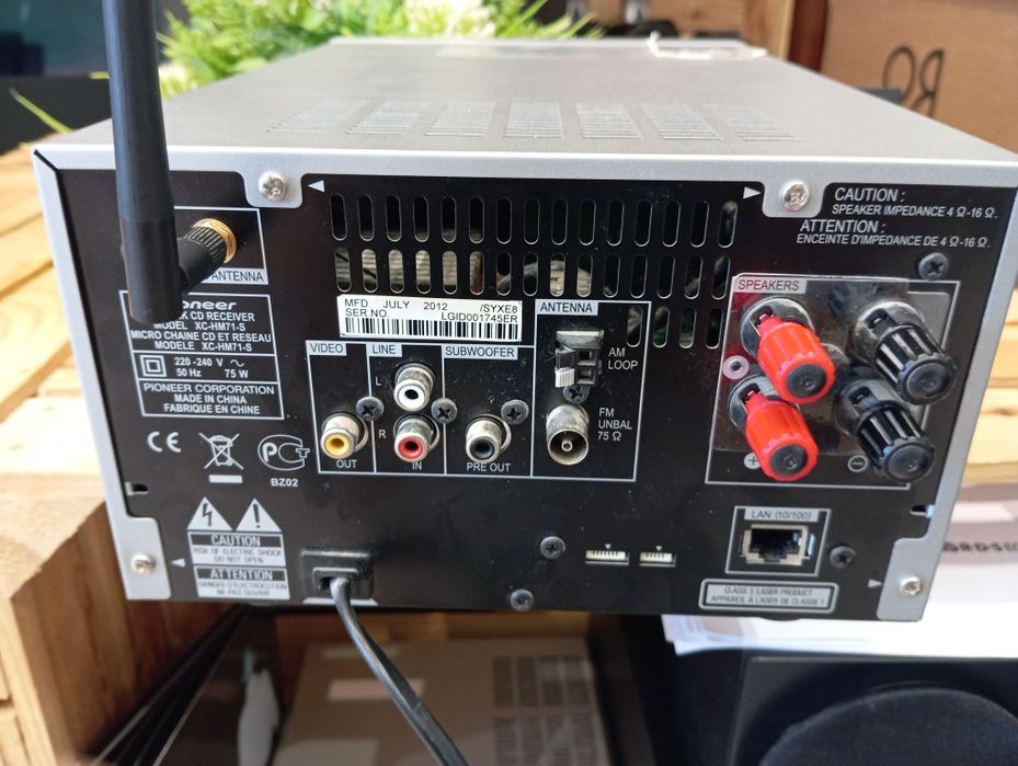 Pioneer X-HM71 + głośniki S-HM71 + pilot AXD7676