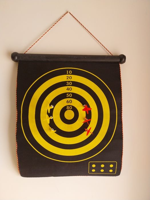 Jogo de dardos magnético