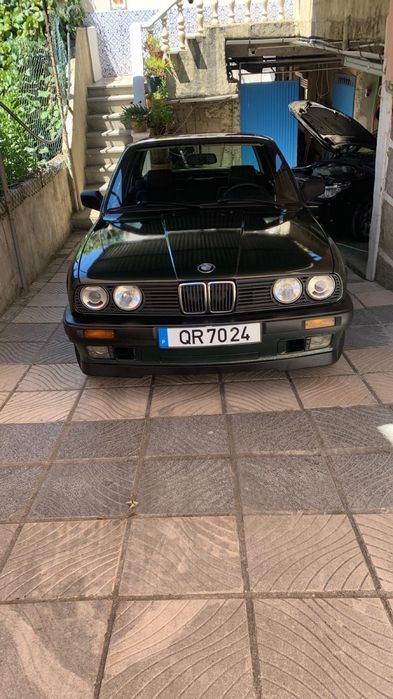 Vendo BMW 316 …………………………………..