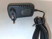Y078 Zasilacz AC/DC Adapter 12V 2A Do Routera Listwy LED Kamer