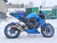 Продам мотоцикол Yamaha Fz1 2007 год в отличном состоянии.