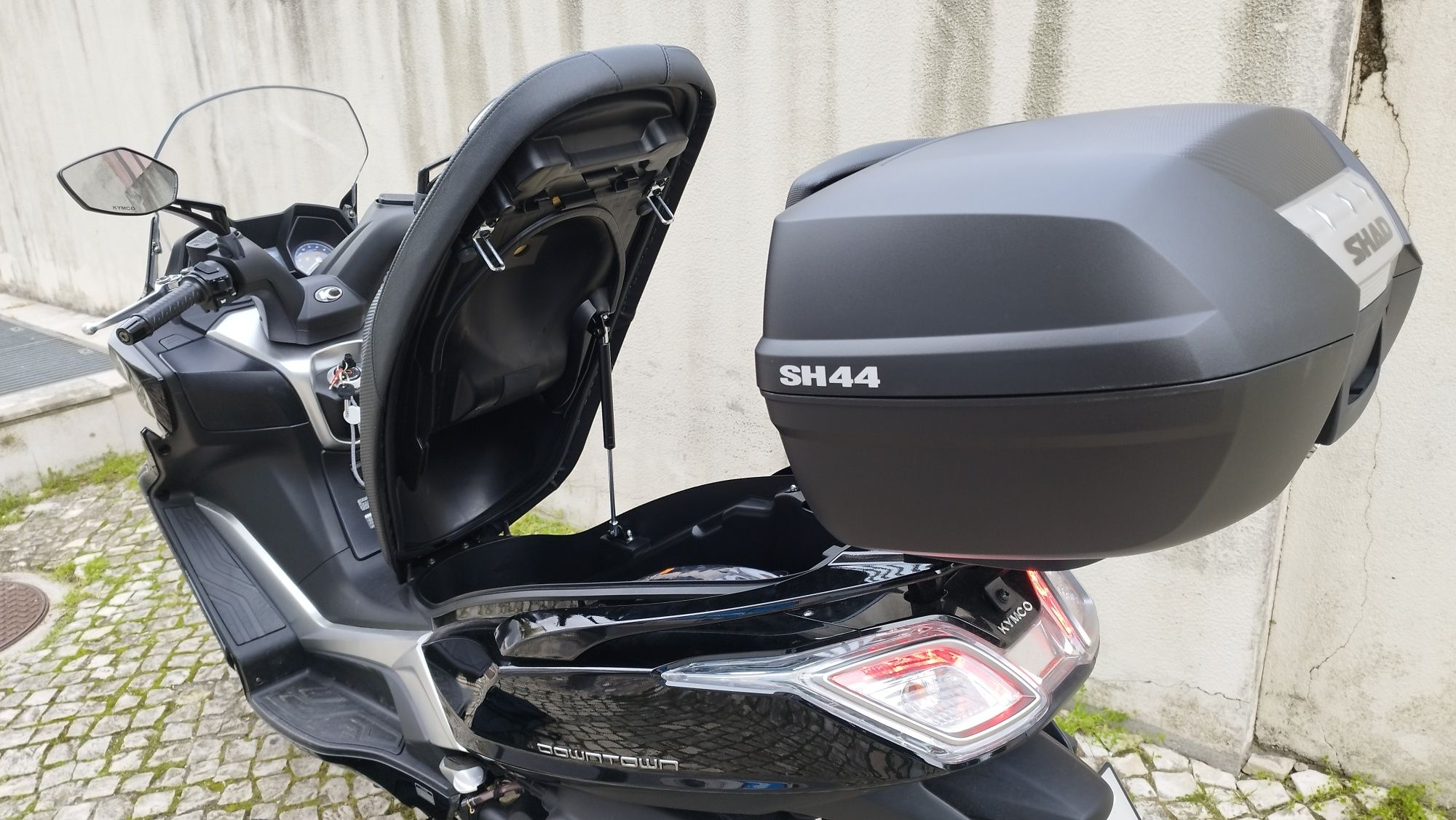 KYMCO Downtown 125