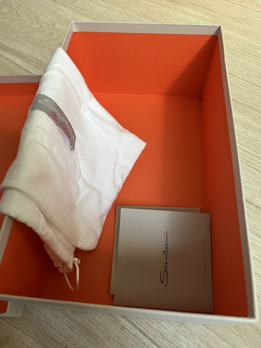 Розпродаж туфлі Santoni