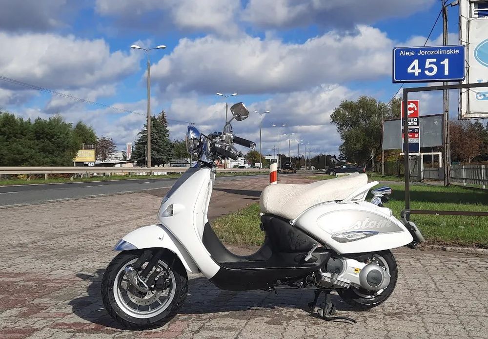 Aprilia Mojito 125 bezwypadkowy na kat. B