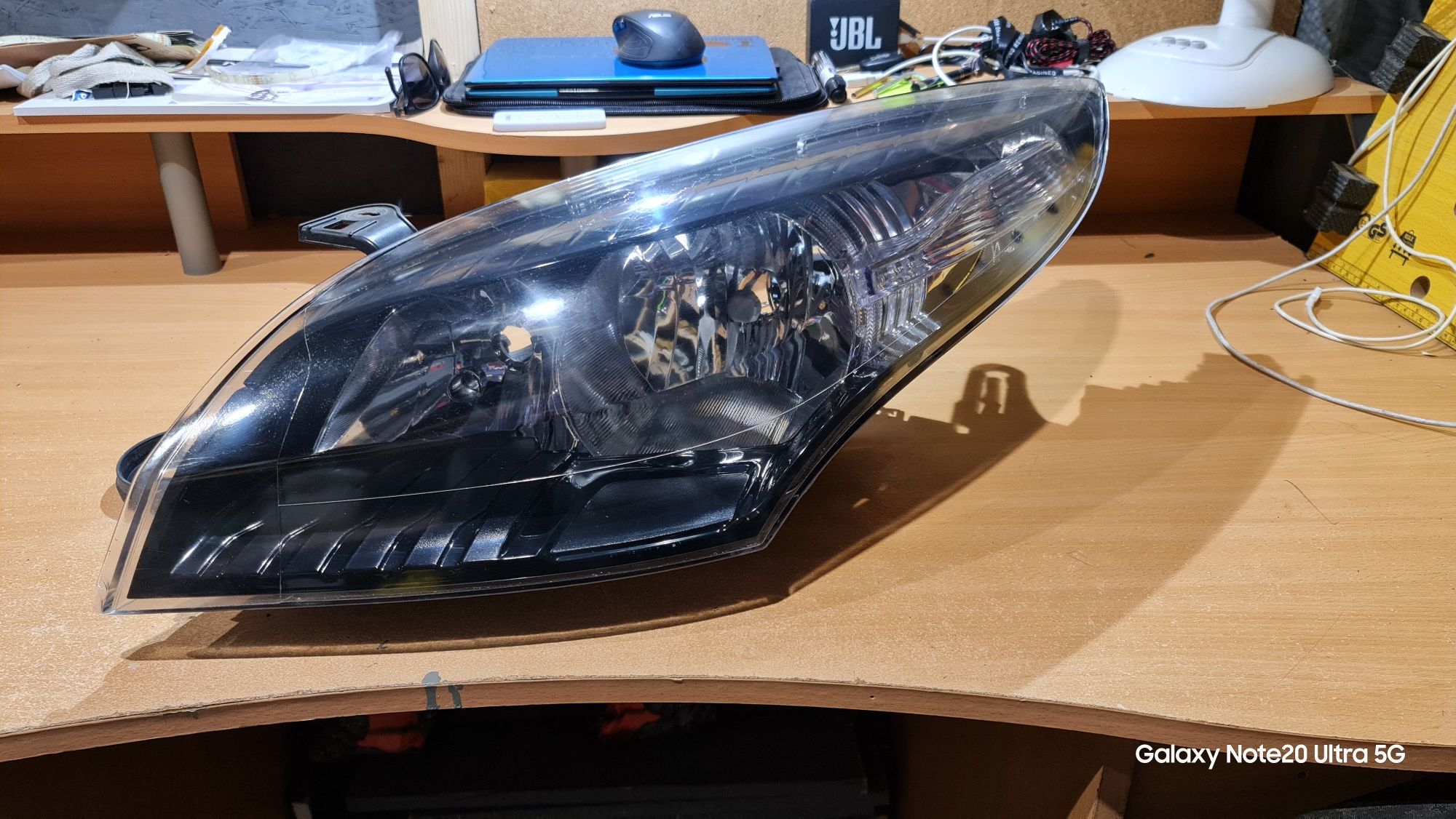 Lampa przednia reflektor lewy przód - Renault Megane 3 GT III