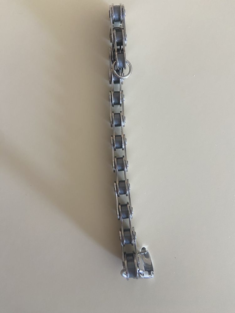 Pulseira em aço