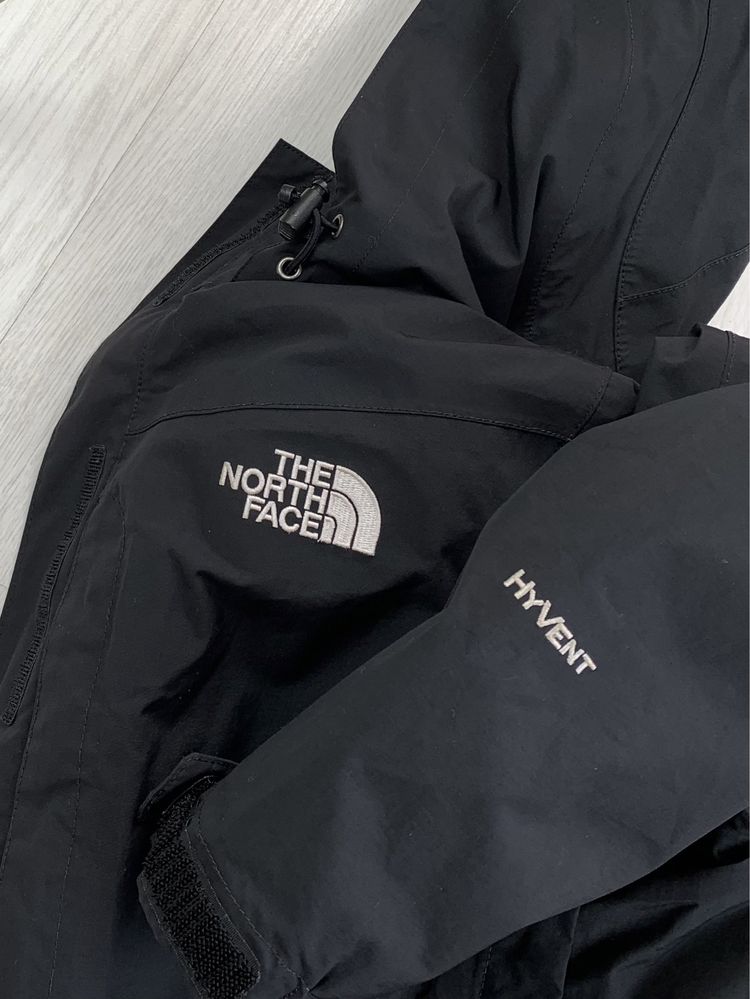 Оригінальна жіноча куртка THE NORTH FACE чорний колір розмір XS