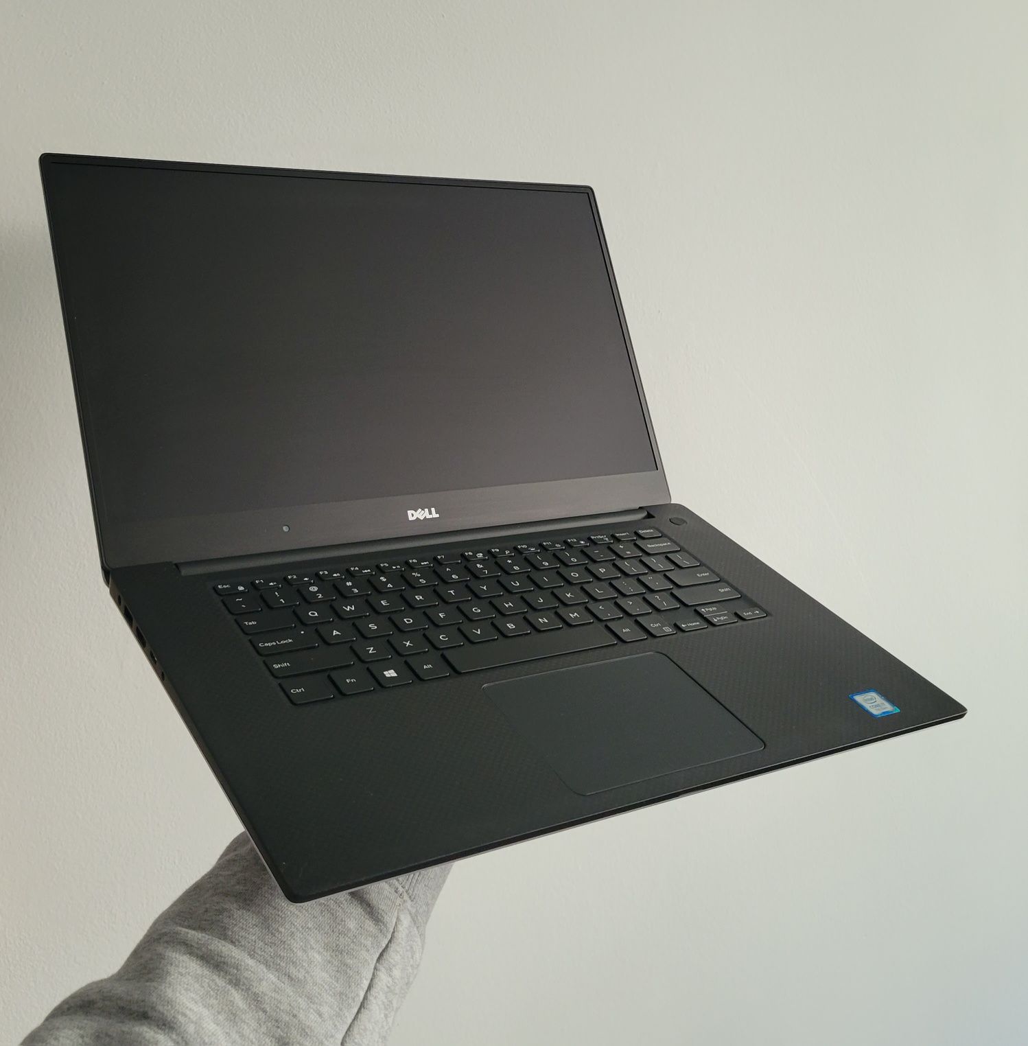 Ігровий ноутбук Dell XPS 15 9560/i7-7700HQ/RAM16gb/SSD256gb/GTX1050