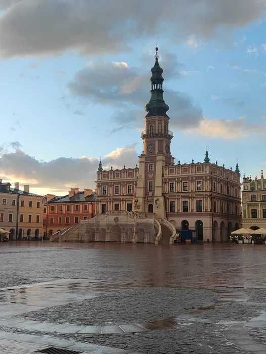 Stylowy HOTEL z  RESTAURACJĄ w centrum zamojskiej starówki