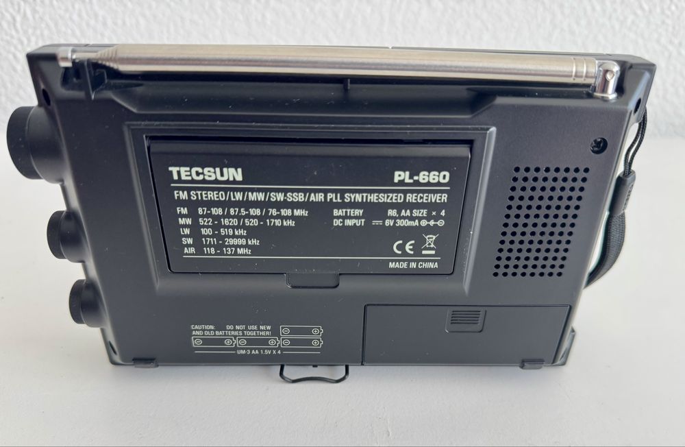 Rádio Tecsun PL-660, como novo