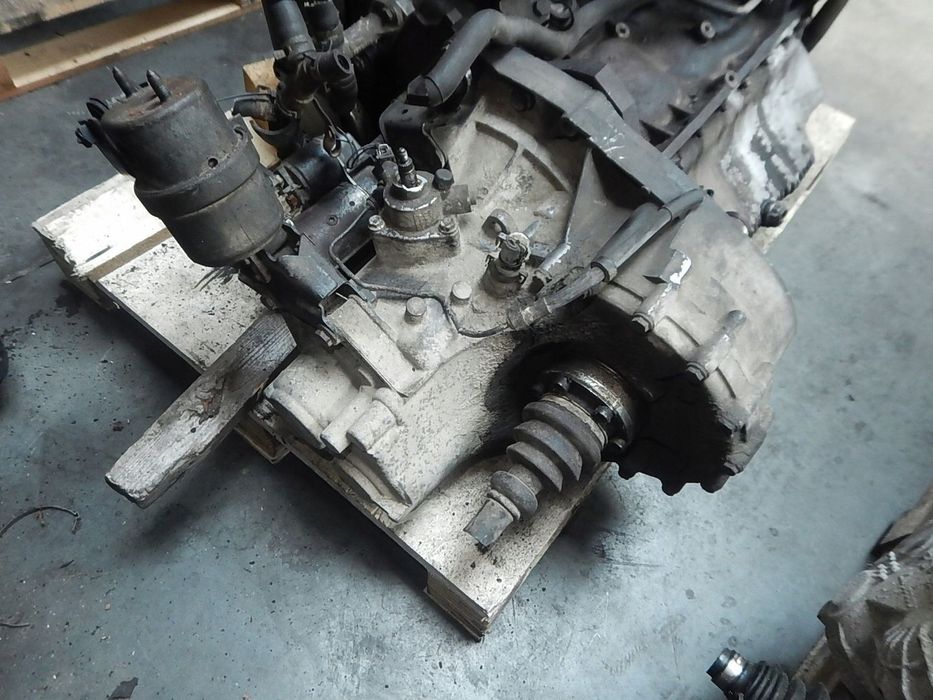 SKRZYNIA BIEGÓW VW TRANSPORTER T4 2.5 TDI AFK 198 TYS.km