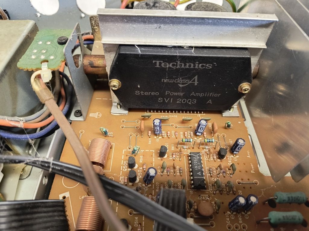Technics SU-V1X wzmacniacz