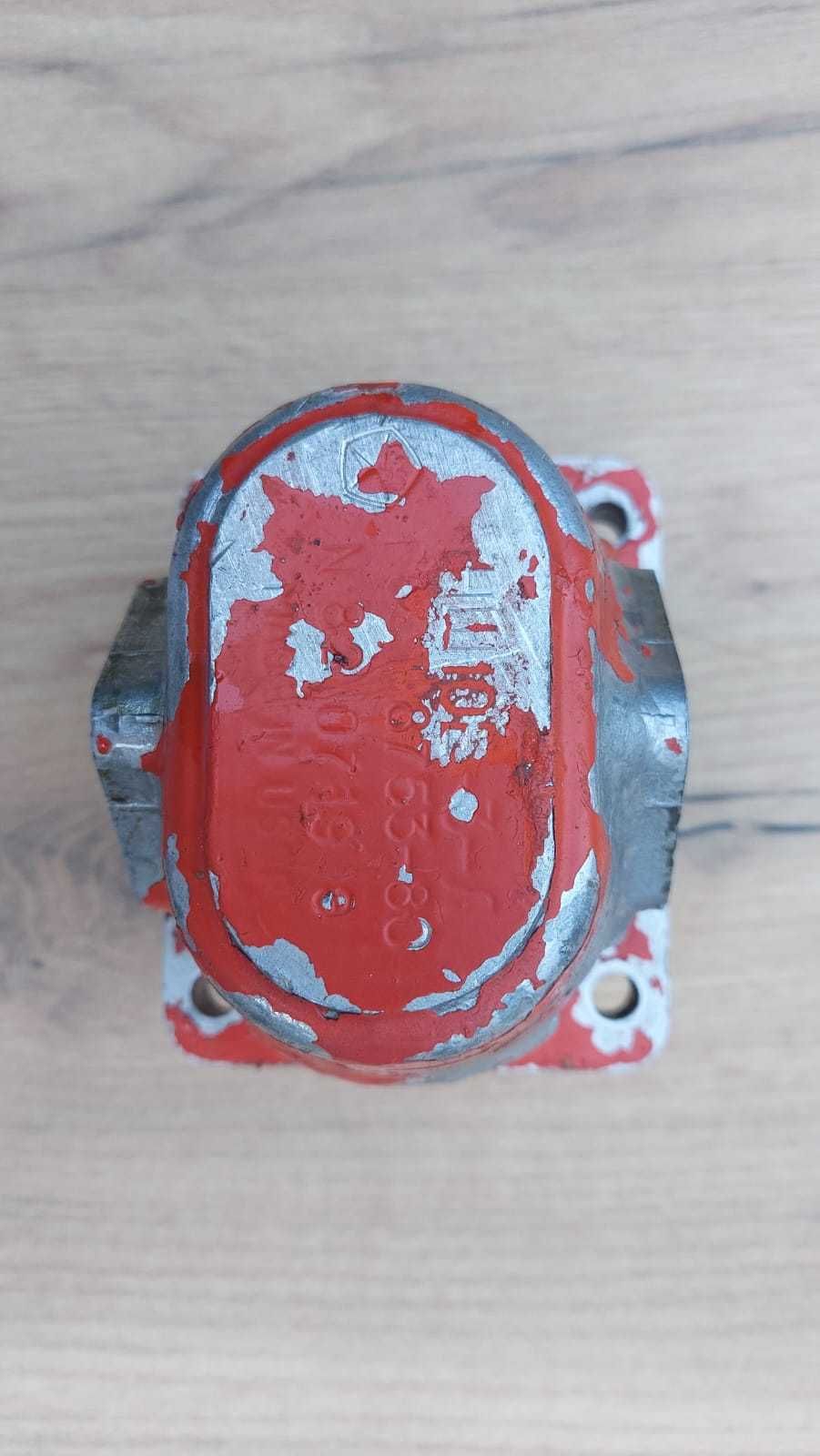 Pompa hydrauliczna oryginał T 25 Wladymirec NSH10E 3L lewe obroty
