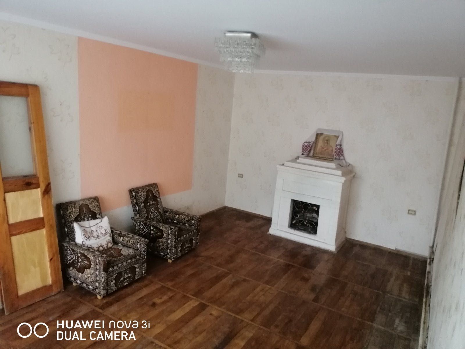 Продається Двоповерховий Будинок у смт. Сатанів, Хмельницька область