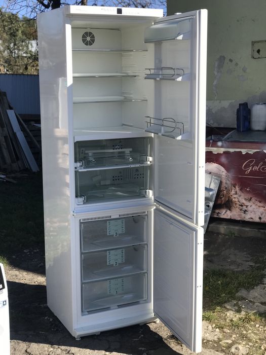 Холодильник Liebherr, 200см, комбінований. З Німеччини