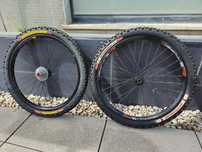 Rodas Downhill c/ cassette 100x20 e 150x12