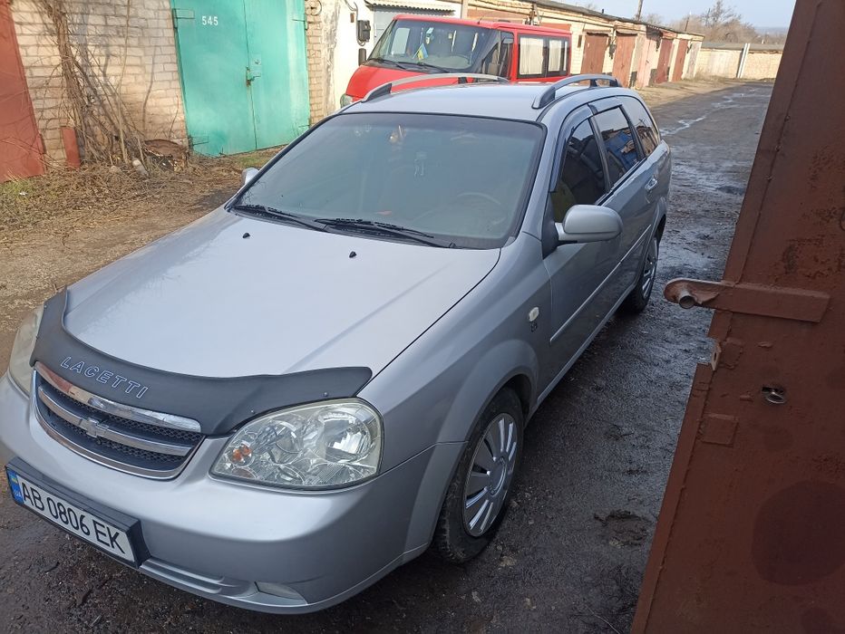 продається шевролет нубіра