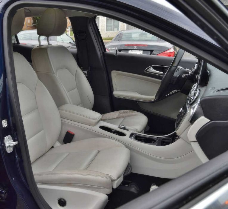 Mercedes-Benz GLA 250 4MATIC      2017