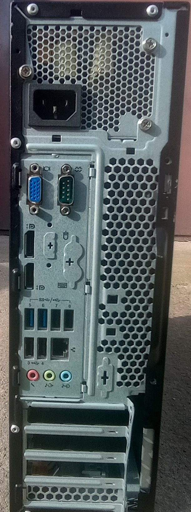Komputer Lenovo M83
