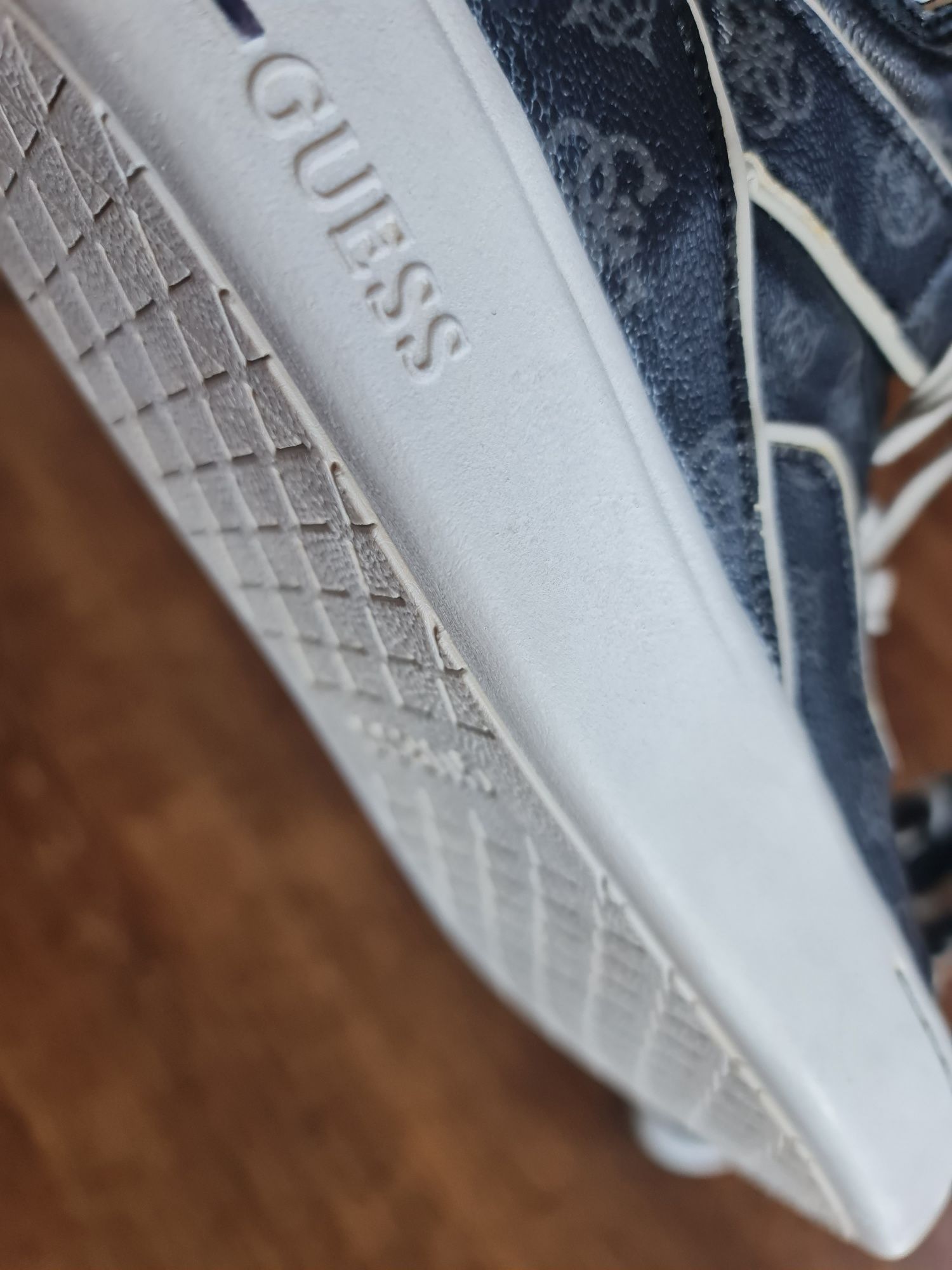 Buty męskie Guess 44 28.5cm